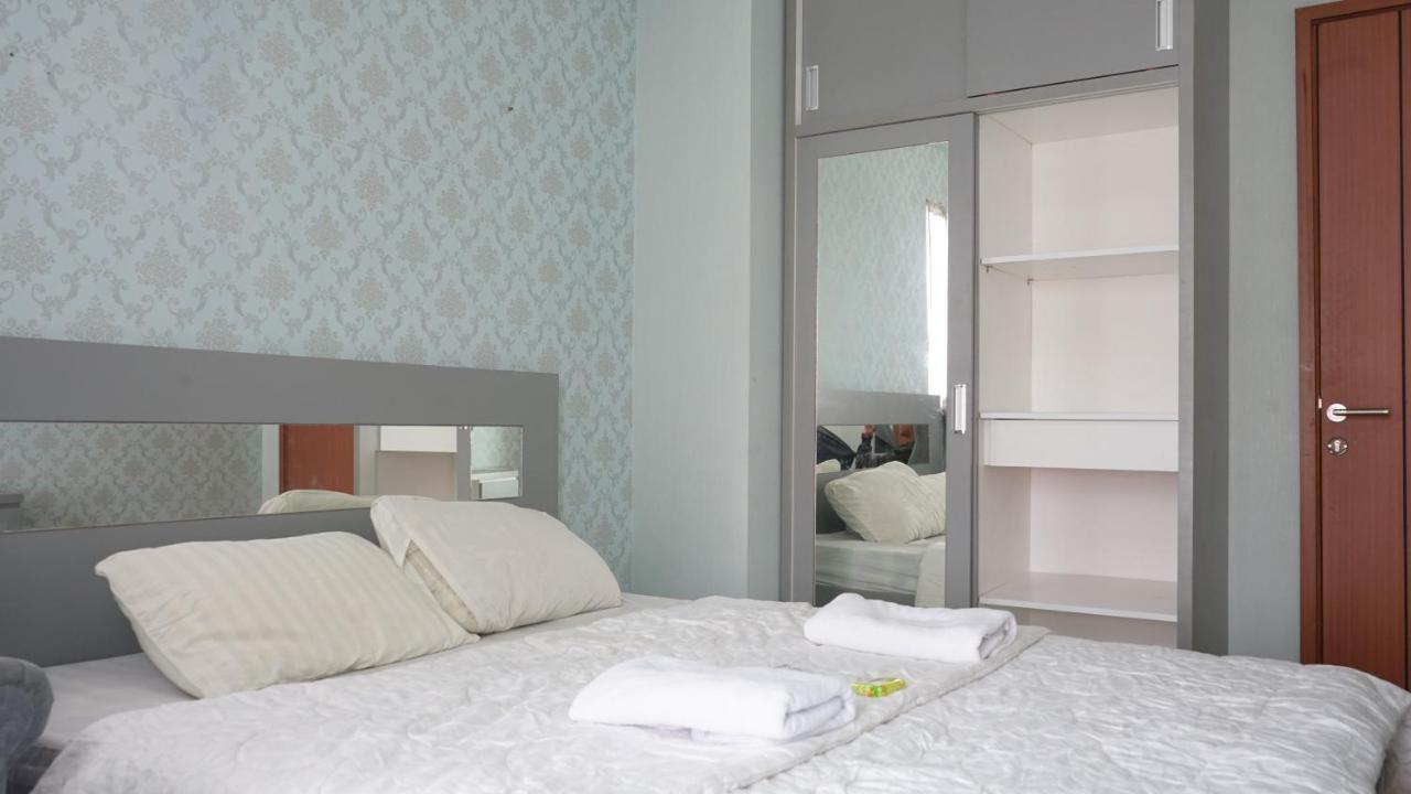 Green Lake View Just Sleep & Cozy Hotel Pondokcabe Hilir Exterior foto