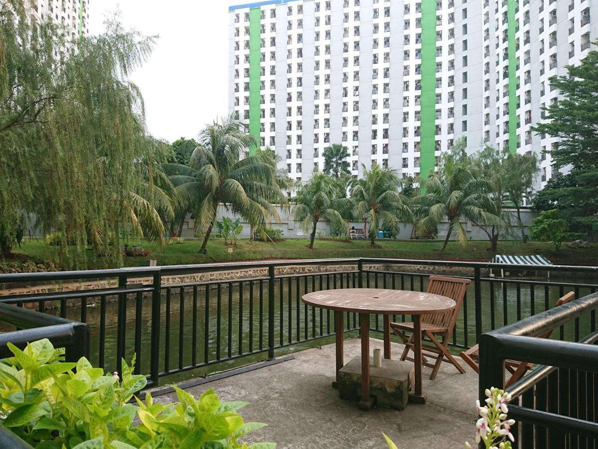 Green Lake View Just Sleep & Cozy Hotel Pondokcabe Hilir Exterior foto